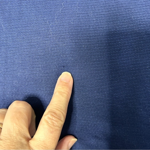 Patagonia Men’s Size Large Capilene Navy 1/4 zip lightweight pullover Hiking - Picture 7 of 11